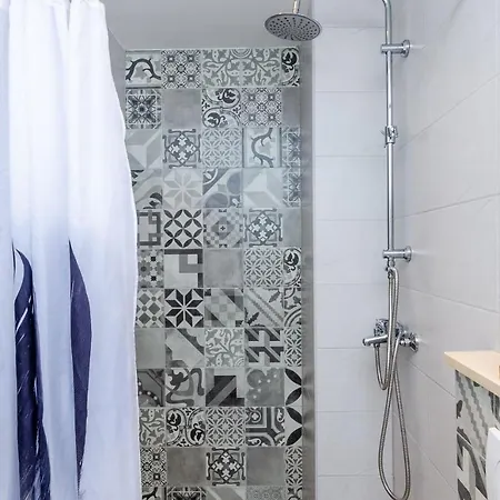 Βίλα Majkovica - 4 Bedroom With Private Pool & En-suite Bathrooms & Parking *