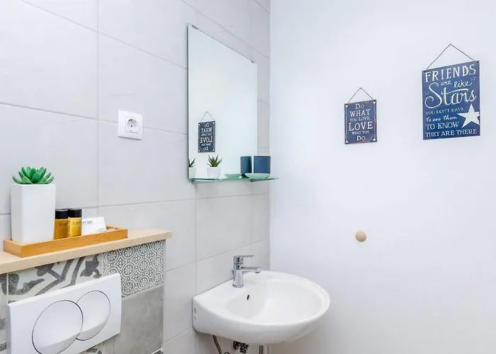 Villa Majkovica - 4 Bedroom With Private Pool & En-suite Bathrooms & Parking Orasac